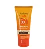 کرم ضد آفتاب رنگی SPF30 مناسب برای انواع پوست آردن 50 میل
